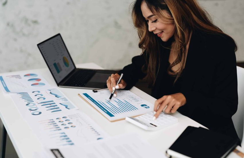 financial-IT-support-04-scaled